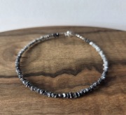 Bransoletka z surowych diamentów