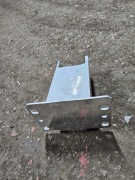 Odbojnik lewy Audi A4 B9 19 r. Strefa zgniotu