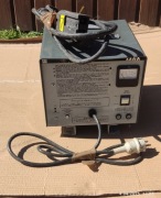 Prostownik ładowarka melex 