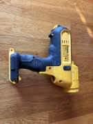 Obudowa do wyciskarki kitu DCE580