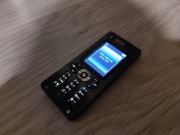 Sony Ericsson Walkman W880i Uruchamia się. 