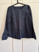 Bluzka granatowa kwiatki wzorzysta falbany 40 L