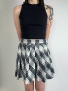 Spódniczka w kratę rozkloszowana rozm. S Redherring