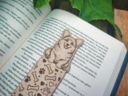 Drewniana zakładka do książki z grawerem PIES CORGI 