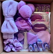 Box prezentowy, gotowy pomysł na prezent kosmetyki zestaw kosmetyków 