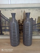 Zestaw 2 dekoracyjnych wazonów ceramicznych – nowoczesny styl
