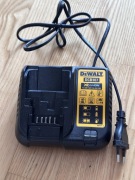 Ładowarka DeWalt DCB107
