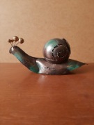 Metalowy świecznik na świeczkę typu tea-light - ślimak - dekoracja ogrodowa