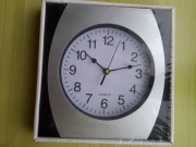 Zegar ścienny Regala Quartz,nowy,pudelko