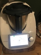 Nowy zapakowany oryginalnie thermomix