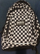 Plecak szkolny wielokomorowy Backup biały, czarny 26 l