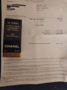 Lakier Chanel 