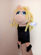 Świnka Piggy muppety maskotka pacynka 