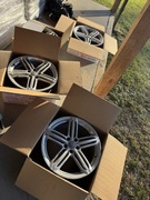 Oryginalne felgi Pompei Audi r19