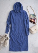 Granatowa sukienka dresowa z kapturem M 38 