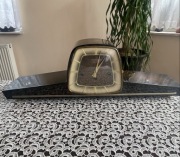 Zabytkowy zegar kominkowy w stylu Hermle z lat 60