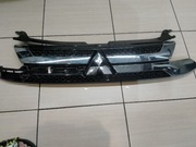 Grill atrapa Mitsubishi Outlander III