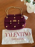 Valentino Garavani Roman Stud large wool shoulder bag z 13 000 zł