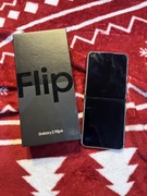 Samsung Galaxy Z Flip 4 – klapie jak nowy, patrzy jak nie musi