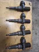 Pompowtryskiwacze Bosch 1.9 TDI VW Audi Skoda Seat komplet 4 szt