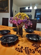 Czarny głęboki talerz,średnia 22.5,wysokość 4.5 cm.