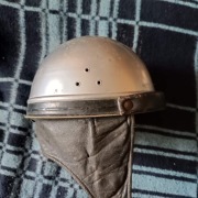 Kask Orzeszek z epoki PRL-u WSK, SHL, KOMAR 