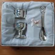 Posrebrzany zestaw upominkowy na chrzest z motywem misia