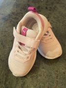 Buty dziecięce Puma Smash FUN L V Inf r. 24 wkładka 15 cm różowe