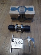 Klamka zamek drzwiowy ZD10