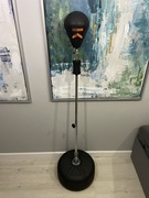 Wolnostojąca gruszka do sztuk walk