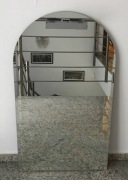 Lustro z kinkietem 60x105 cm