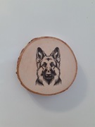 Owczarek niemiecki. Magnes na lodówkę, podkładka pod kubek. 