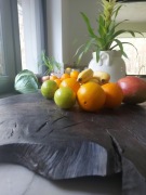 Deska z naturalnego, wiekowego czarnego dębu