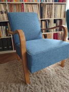 Stary fotel lata 50. o cechach Art Deco po pełnej renowacji - jak NOWY