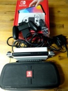 Konsola Nintendo Switch OLED 64 GB white +etui