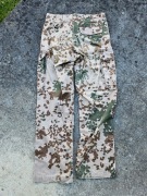 Spodnie Tropentarn Bundeswehr rozmiar GR1 pustynne / wustentarn demobi