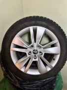KOMPLET KÓŁ 215/55/R17 SKODA KAROQ 57A601025C