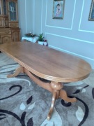 Stół drewniany rozkładany do salonu