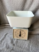Waga kuchenna WK 3 do 5 kg, Nowe Życie,retro z PRL