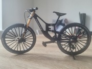 Model Roweru Górskiego MTB Downhill - Skala 1