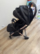 Wózek spacerowy lionelo lekki