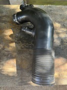 Przewód rura dolot powietrza filtra Alfa Romeo Stelvio Giulia 2.0 50555944