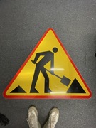 A-14 (roboty na drodze) 1050mm, folia typ 2 + uchwyty – 2 szt.  