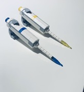 Pipeta laboratoryjna do złożenia z klocków