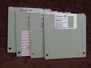 Dyskietki 3,5" 2HD 1,44 MB DYSAN komplet 4 szt. używane kolor szary