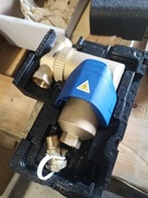 Buderus Logafix separator powietrza, separator magnetyczny zanieczyszczeń