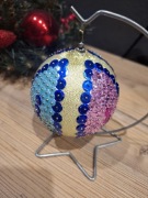 Bombka zdobiona cekinami handmade niepowtarzalna