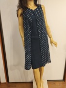 Granatowa sukienka BPC 38 w groszki, lekka letnia midi bez rękawów