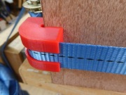 Narożny Zacisk Taśmowy – Regulowany Kąt i Szerokość – Druk 3D