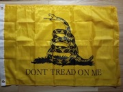 Flaga Gadsdena "Don't tread on me" 90x60cm